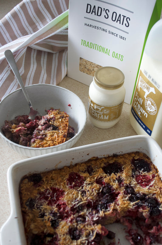 RECIPE// Berries + Cream Baked Oats