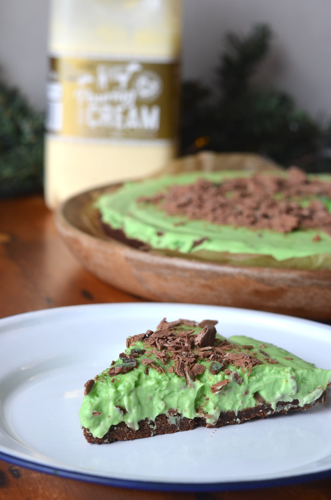 RECIPE// No-Bake Peppermint Crisp Cheesecake