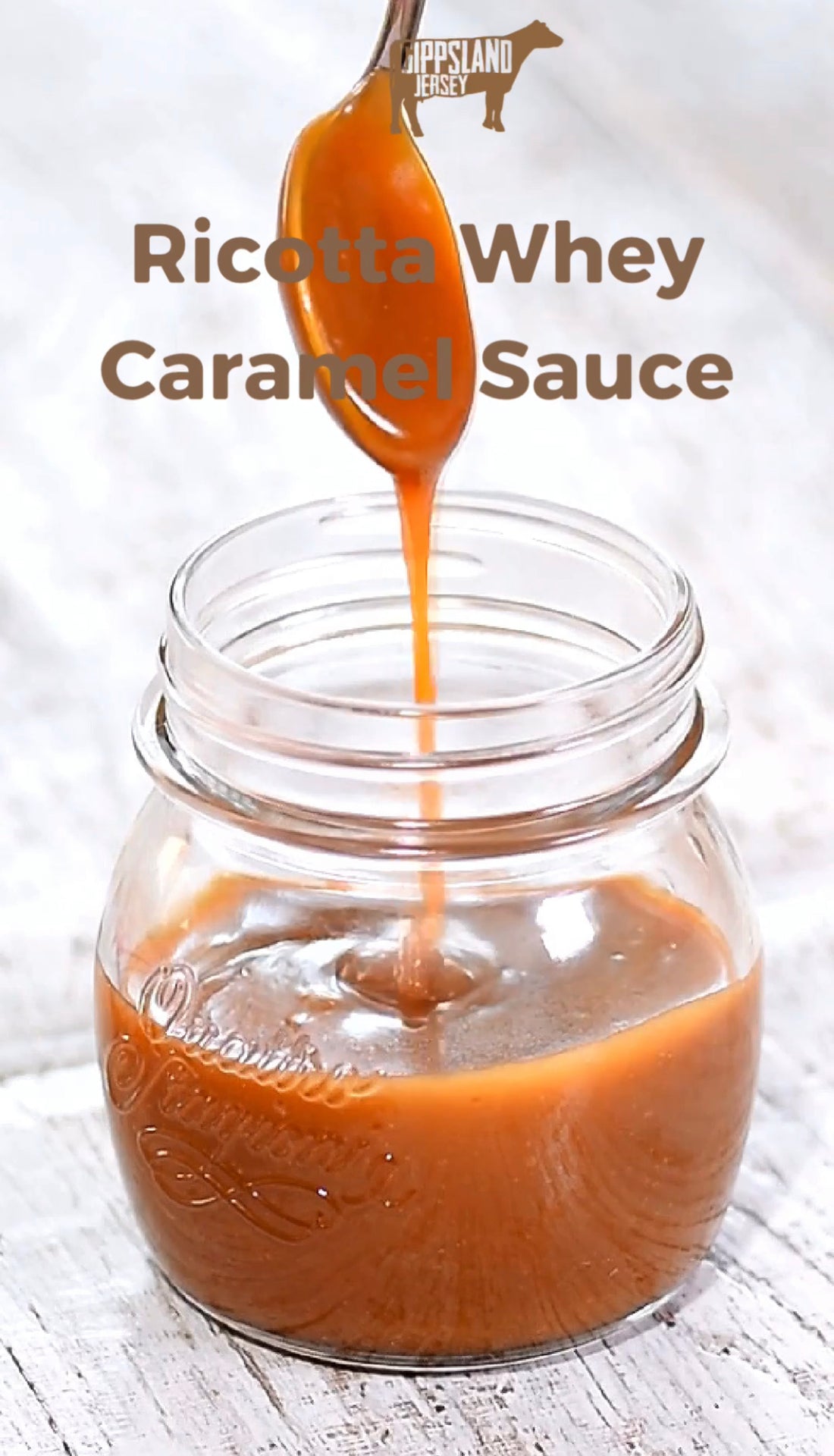 RECIPES// Two types of Ricotta and a Caramel Sauce made from the whey!